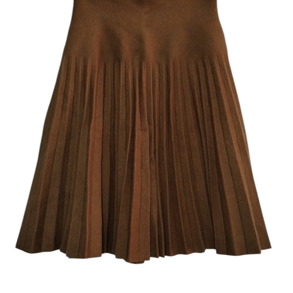Mia Mod Year Round Pleated Skirt Women's S‎ Classic Minimalist